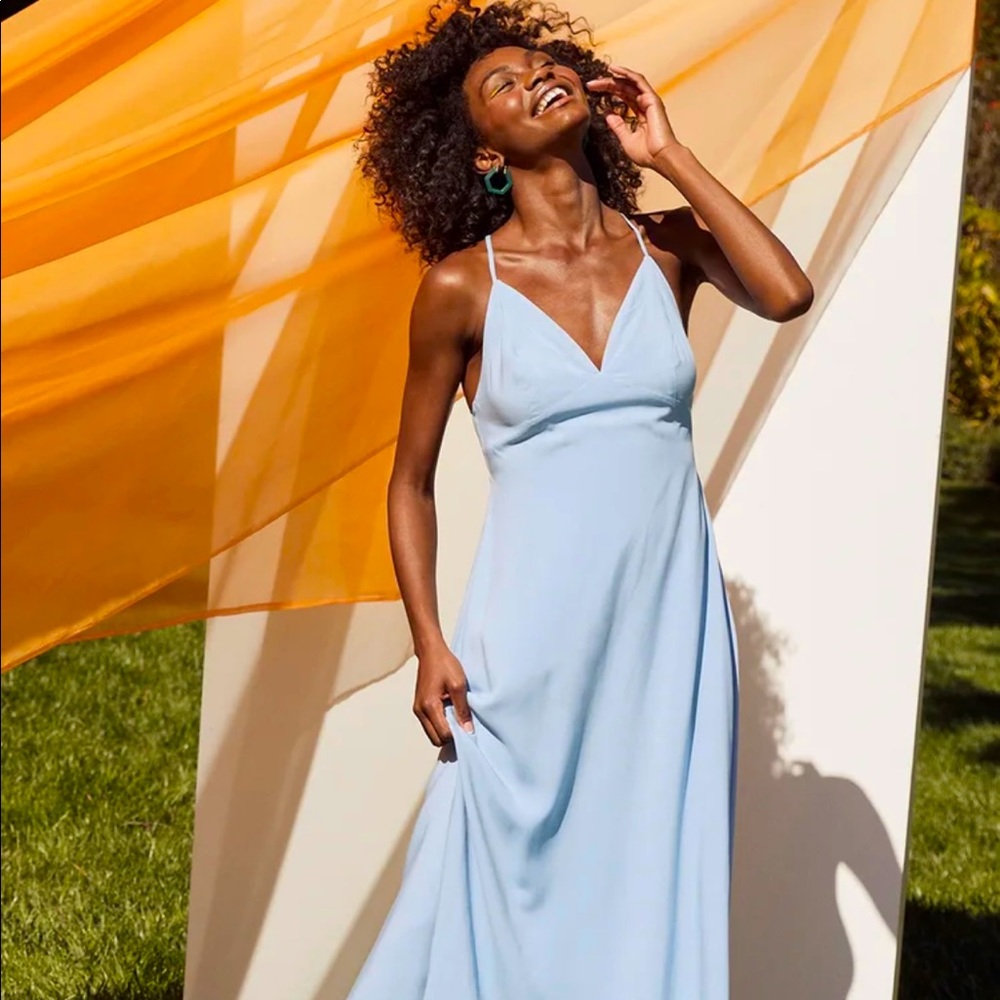 Lulu’s Dusty Blue Sleeveless Maxi Dress size Medium